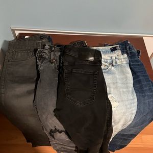 Six pairs of jeans from hollister, guess etc.